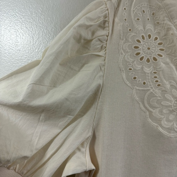 Loft Eyelet Yoke Mixed Media Top in Ecru Ivory Cream Size L Large #596116 - Picture 7 of 13